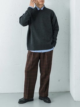 「アイテム（ニット/セーター）」を使った、カワバタさん（メンズ・185cm）の秋コーディネート