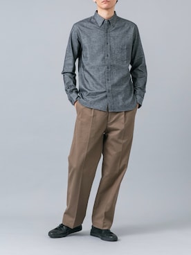 「URBAN RESEARCH ROSSO MEN（アーバンリサーチロッソメン）の『セットアップ対応』 モールスキン1タックワイドスラックス（その他パンツ、ベージュ系）」を使った、カワバタさん（メンズ・185cm）の秋コーディネート