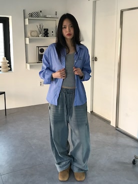 「MUCENT（ムセント）のアイテム（デニムパンツ、ブルー系）」を使った、MUCENTさん（レディース・163cm）の冬コーディネート
