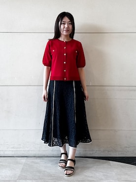 「couture brooch（クチュールブローチ）の【洗える・着映え】ビジューボタン カーディガン（カーディガン/ボレロ、レッド系）」を使った、ふみさん（レディース）の春コーディネート