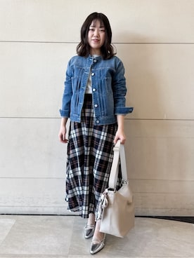 「grove（グローブ）の着心地軽やか、動きやすいストレッチデニムジャケット（デニムジャケット、ブルー系）」を使った、ふみさん（レディース）の冬コーディネート