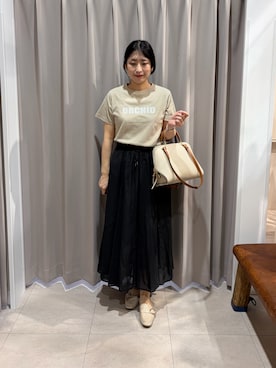 「ITEMS URBANRESEARCH（アイテムズ アーバンリサーチ）のシアーフレアスカート（スカート、ブラック系）」を使った、yuuさん（レディース・164cm）の夏コーディネート