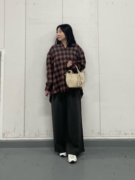 「ITEMS URBANRESEARCH（アイテムズ アーバンリサーチ）の起毛チェックルーズシャツ（シャツ/ブラウス）」を使った、yuuさん（レディース・164cm）の秋コーディネート