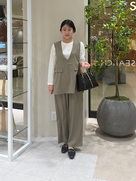 「ITEMS URBANRESEARCH（アイテムズ アーバンリサーチ）の『イージーケア』インナー付きマルチウェイセットアップ(楽着シリーズ)（セットアップ、ベージュ系）」を使った、yuuさん（レディース・164cm）の春コーディネート