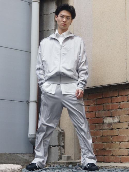 スニーカー 23.5 アディダス adidas スーパースター スリッポン 黒 オシャレな人が買ってよかった「アディダス」の黒スニーカーと