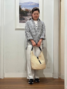 「FORK&SPOON(フォークアンドスプーン)のFORK&SPOON フロッキーロゴTシャツ(Tシャツ/カットソー、ホワイト系)」を使った、maiさん(レディース・158cm)の春コーディネート
