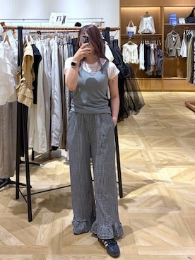 「LOWRYS FARM（ローリーズファーム）のＢＡＳＩＣシアータンク 1042099（Tank tops、グレー系）」を使った、oharu14さん（レディース）の夏コーディネート