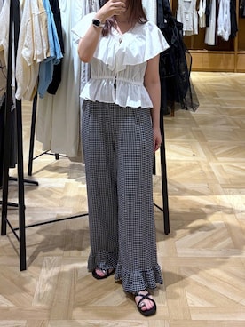 「LOWRYS FARM（ローリーズファーム）のカンドウフィットサムリングサンダル 638124（Sandals、ブラック系）」を使った、oharu14さん（レディース）の夏コーディネート