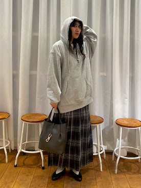 「アイテム（スウェット）」を使った、むーさん（レディース・156cm）の秋コーディネート