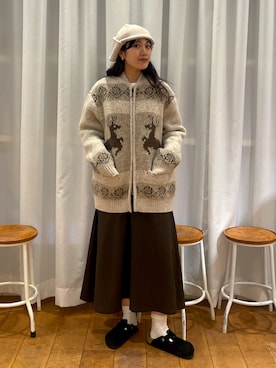 「アイテム（サンダル）」を使った、むーさん（レディース・156cm）の秋コーディネート