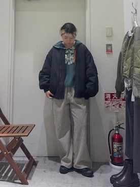 「アイテム（MA-1）」を使った、R!SAさん（レディース・160cm）の秋コーディネート