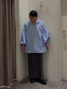 「GEVACO（ゲバコ）の≪ノベルティフェア対象商品≫【GEVACO】ボウタイギャザーチュニック（シャツ/ブラウス、ブルー系）」を使った、R!SAさん（レディース・160cm）の春コーディネート