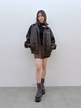 「MURUA（ムルーア）のアイテム（パンツ）」を使った、MIZUKIさん（レディース・156cm）の秋コーディネート