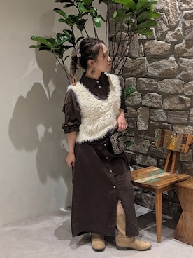 「BAYFLOW（ベイフロー）のMIXカラーシャギーベスト（ベスト、ベージュ系）」を使った、sunabfさん（レディース・148cm）の秋コーディネート