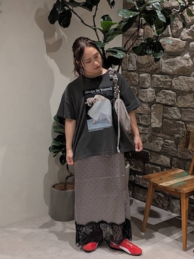 「BAYFLOW（ベイフロー）の【マリリン・モンロー】フォトプリントTシャツ（Tシャツ/カットソー、グレー系）」を使った、sunabfさん（レディース・148cm）の夏コーディネート