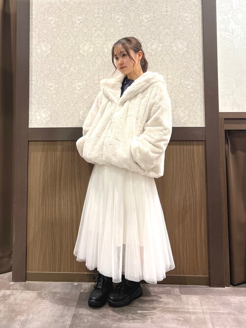 axes femme イオンモール幕張新都心店Momokaさんのダッフルコートを 