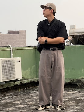 「WYM LIDNM（ウィム バイ リドム）のアイテム（チノパンツ）」を使った、henrykuoさん（メンズ・174cm）の冬コーディネート