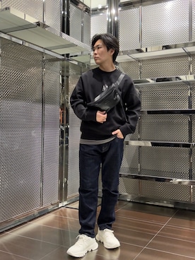 「アイテム（ボディバッグ/ウエストポーチ）」を使った、ABEさん（メンズ・172cm）の冬コーディネート