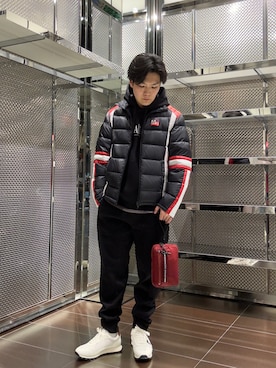 「アイテム（ポーチ）」を使った、ABEさん（メンズ・172cm）の冬コーディネート