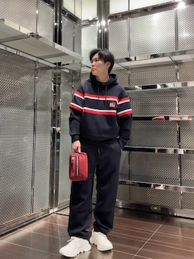 「ARMANI EXCHANGE（アルマーニエクスチェンジ）のアイテム」を使った、ABEさん（メンズ・172cm）の秋コーディネート