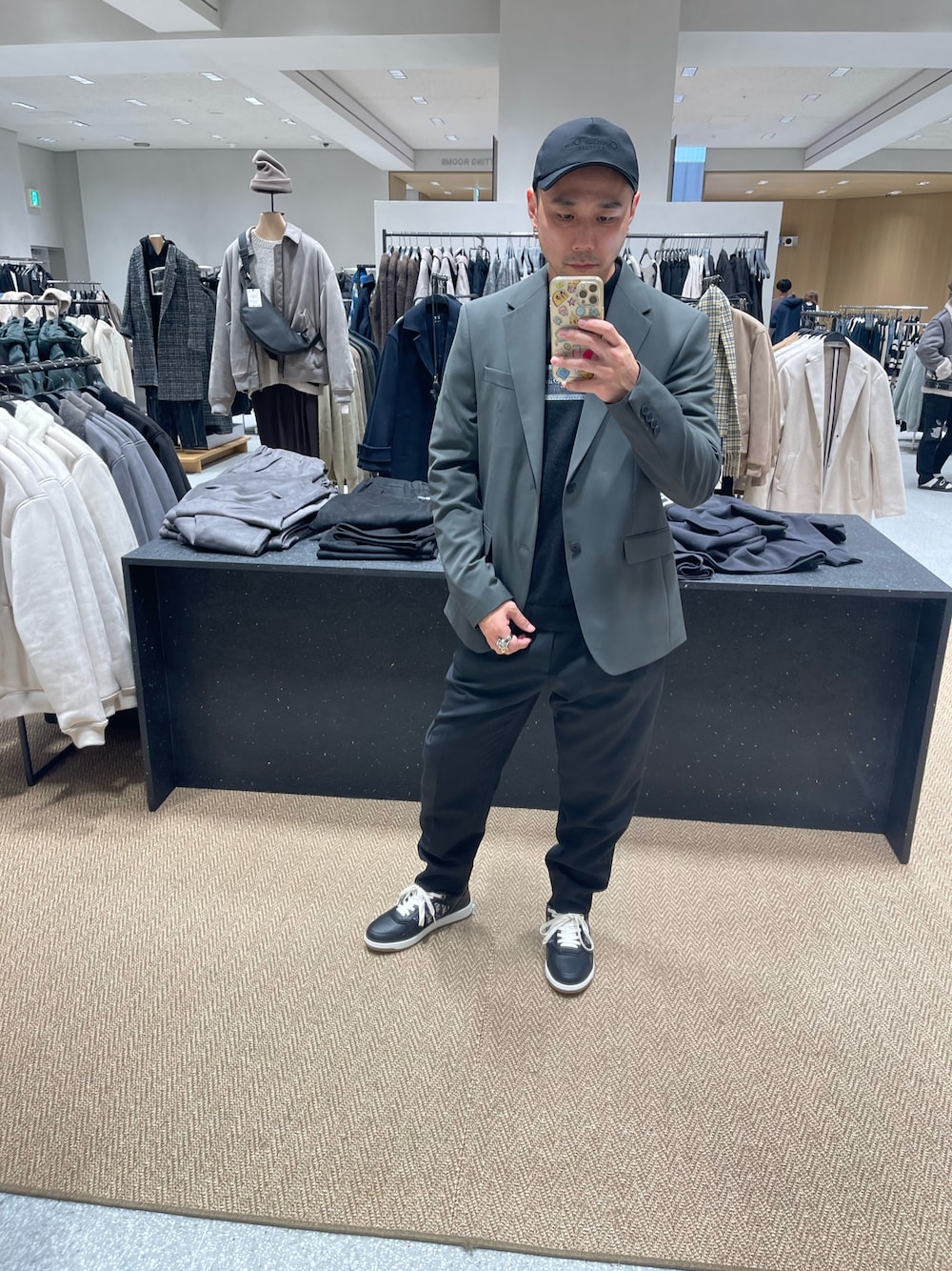 DIOR ピアス メンズ 片耳 Dior(ディオール) ピアス(メンズ) - 海外通販のBUYMA