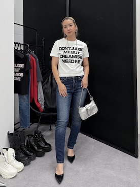 「GEVS.（ジェイヴィス）のアイテム」を使った、ERIKA さん（レディース・157cm）の夏コーディネート