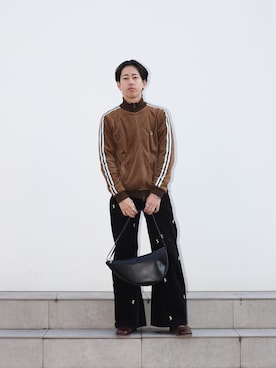 「STUDIOUS（ステュディオス）のアイテム（バッグ）」を使った、kakeruさん（メンズ・175cm）の冬コーディネート