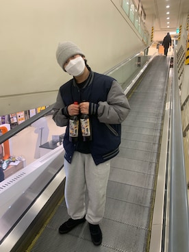 「COS（コス）のアイテム（帽子）」を使った、kimuさん（メンズ・170cm）の冬コーディネート