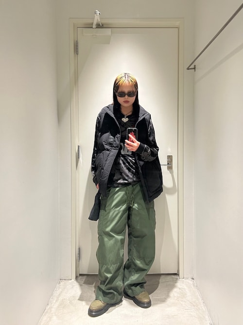 ジャケット・アウター WHITE MOUNTAINEERING x TAION DOWN VEST WHITE MOUNTAINEERING ダウンベスト ベスト WM X TAION DOWN