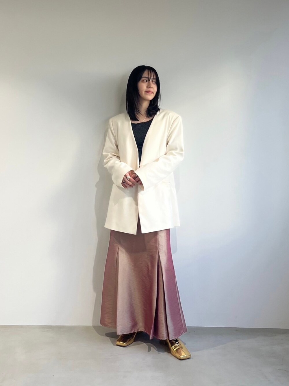 MARTE(MARTE)｜saharaのノーカラージャケットを使ったコーディネート 