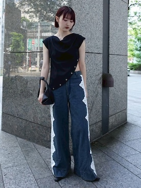 「ILANIS（イラニス）のEase One-Shoulder Tee｜ワンショルダーカットソー（Tシャツ/カットソー、ブラック系）」を使った、MARTEさん（レディース・158cm）の夏コーディネート