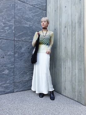「SYKIA」｜「アイテム（アクセサリー）」を使った、MARTEさん（レディース・160cm）の冬コーディネート