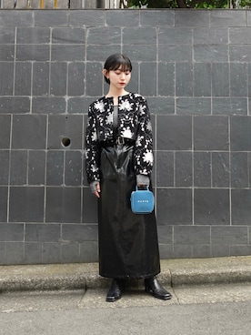 「アイテム（その他アウター、ブラック系）」を使った、MARTEさん（レディース・160cm）の秋コーディネート