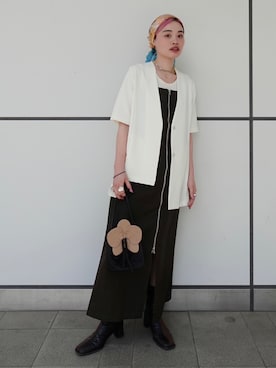 「ILANIS（イラニス）のEase Layered Jacket（ノーカラージャケット、ホワイト系）」を使った、MARTEさん（レディース・157cm）の春コーディネート