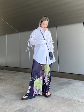 「ブラウス」｜「アイテム（PC・スマホグッズ/家電）」を使った、MARTEさん（レディース・159cm）の夏コーディネート