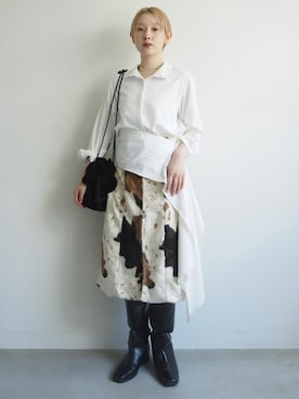 「sahara（サハラ）の【26AW PRE ORDER】Scarf Tie Blouse（シャツ/ブラウス、ホワイト系）」を使った、MARTEさん（レディース・160cm）の夏コーディネート
