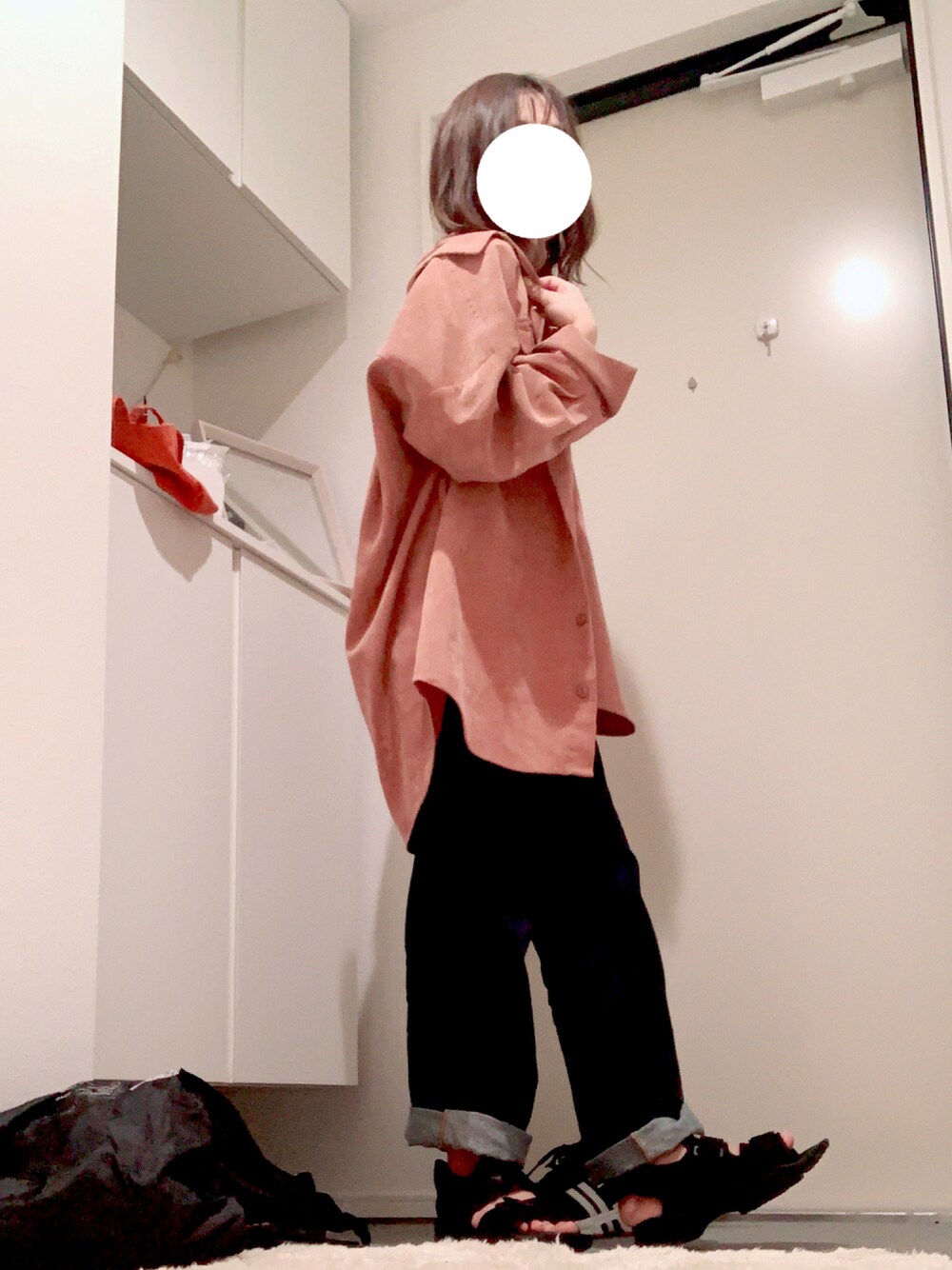 「シンプル、カジュアル、ゆるコーデ、低身長」｜「GUのアイテム（デニムパンツ、ブルー系）」を使った、starazu1123さん（レディース・154cm）の夏コーディネートの1枚目の写真