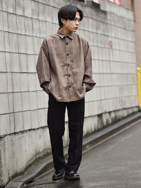 「MASONPRINCE（メイソンプリンス）の9カラー TR素材タックスラックス SK1808 【MASONPRINCE】（スラックス）」を使った、かやさん（メンズ・170cm）の秋コーディネート