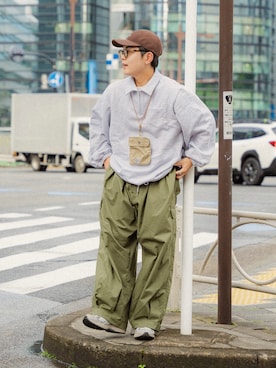 「RUUBON（ルーボン）のアイテム（カーゴパンツ）」を使った、かやさん（メンズ・168cm）の春コーディネート