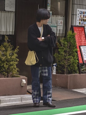 「アイテム（アナログ腕時計、ピンク系）」を使った、かやさん（メンズ・170cm）の春コーディネート