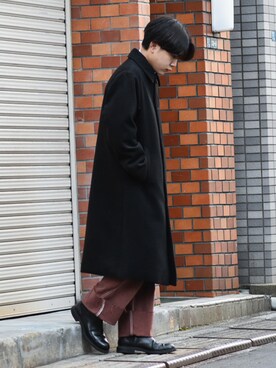 「Confirm（コンファーム）のアイテム（ステンカラーコート）」を使った、かやさん（メンズ・170cm）の冬コーディネート