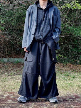 「LILL（リル）のアイテム（パンツ）」を使った、koki_noirさん（メンズ・172cm）の春コーディネート