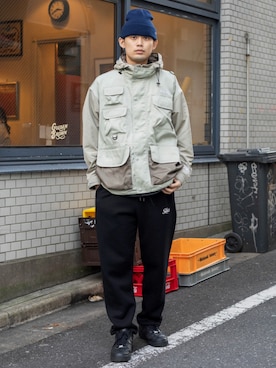 「SILAS（サイラス）のアイテム（帽子）」を使った、SILASさん（メンズ・180cm）の冬コーディネート