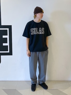 「ピグメント」｜「アイテム（スウェットパンツ）」を使った、SILASさん（メンズ・178cm）の春コーディネート
