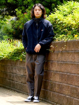 「コラボ」｜「アイテム（その他アウター）」を使った、SILASさん（メンズ・180cm）の秋コーディネート
