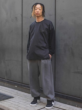 「SILAS（サイラス）のアイテム（スウェットパンツ）」を使った、SILASさん（メンズ・180cm）の冬コーディネート