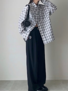「アイテム（ブレスレット）」を使った、B.さん（レディース・167cm）の秋コーディネート