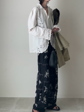 「アイテム（アクセサリー）」を使った、B.さん（レディース・167cm）の春コーディネート