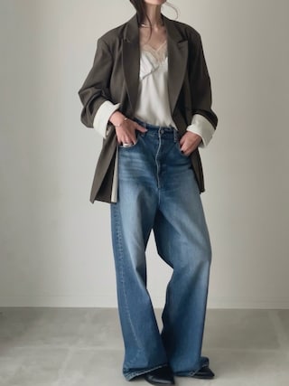 「Lynn.(リン)のtwing bangle(バングル/リストバンド)」を使った、B.さん(レディース・167cm)の秋コーディネート
