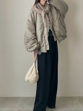 「アイテム（MA-1）」を使った、B.さん（レディース・167cm）の冬コーディネート